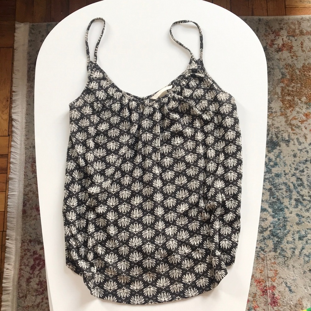 Black and white H&M tank top